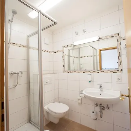 Vitis Hotel 3*