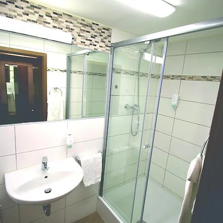 Vitis Hotel 3*